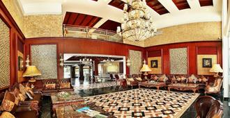 Lake Palace Hotel Trivandrum - Thiruvananthapuram - Ingresso