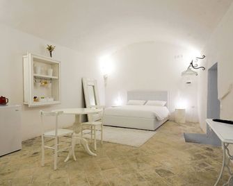 L'Arturo B&B - Matera - Bedroom
