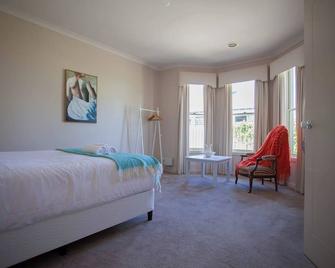 Drummond Living Spacious 3br Home In Town - Ballarat - Bedroom