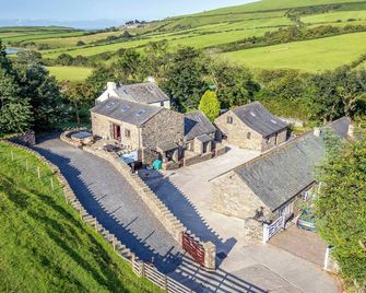 Laithe Cottage - Ulverston - Building