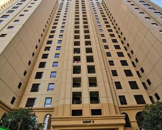 Grays Hostel By Haly - Dubai - Building
