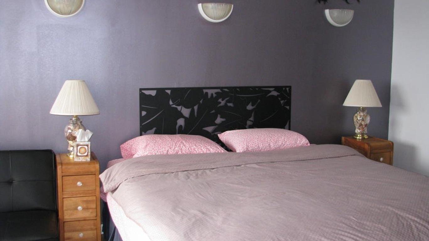 Fireflies Bed & Breakfast