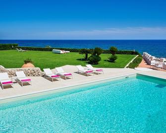Blue Moon - Fontane Bianche - Pool