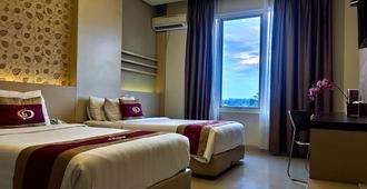Grand Parama Hotel - Tanjung Redeb - Habitación