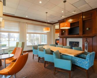 Hilton Garden Inn Chicago/Midway Airport - Bedford Park - Lounge