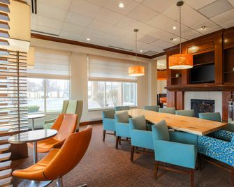 Hilton Garden Inn Chicago/Midway Airport - Bedford Park - Lounge