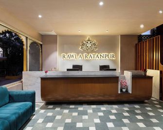 Rawla Ratanpur - Kingfisher Hotel - Dūngarpur - Front desk