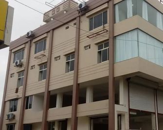 Hotel Royal Residency - Maheshwar - Building