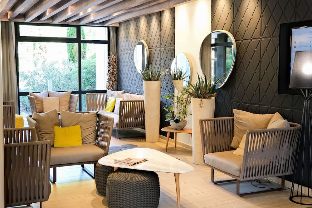 أوتل آند سبا - ثالازور أركاتشون - أركاشون - ردهة