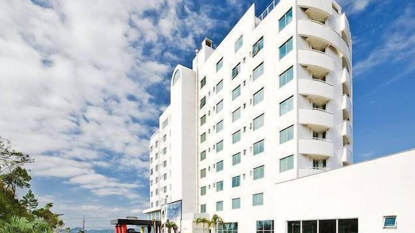 Favorita Golden Hotel e Eventos