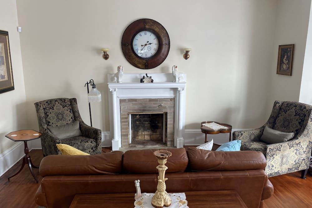 Seabank House Bed and Breakfast Hummingbird - Pictou - Living room