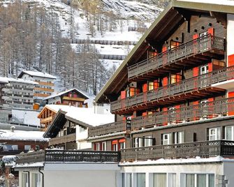 Hotel Alphubel - Zermatt - Building