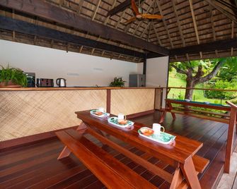 Maison 2 Chambres - Bora Bora Holiday's Lodge - Vaitape - Balcony