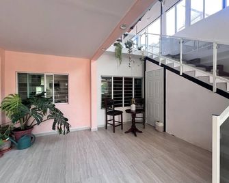 Charming 1-bedroom apartment in marvelous Ciudad Victoria with WiFi, AC - Ciudad Victoria - Stairs