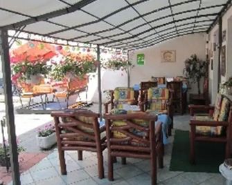 Hotel Sananda-Farm - فيينا - شرفة مرصوفة