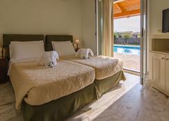 Private Pool Villa Nefeli In Dassia Corfu - Dassia - Bedroom