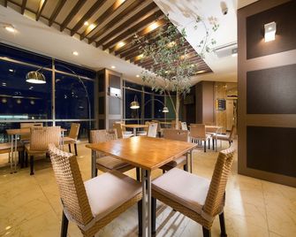 Amoureux Resort - Jeju City - Restaurang