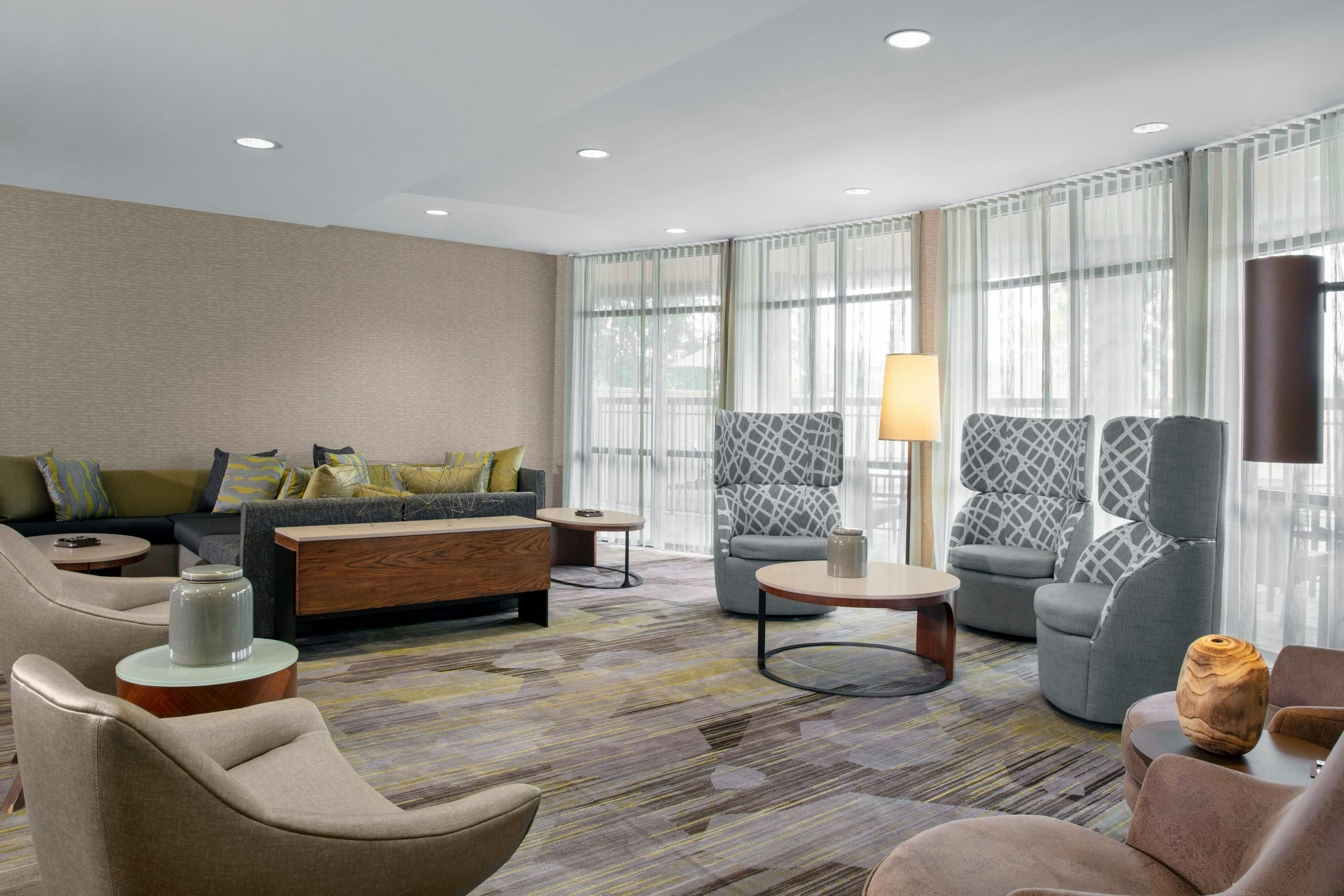 Courtyard by Marriott Jacksonville I-295/East Beltway - ג'קסונוויל - טרקלין