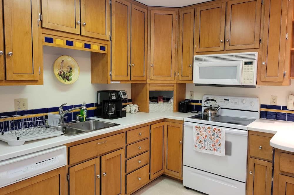 Home in State College - State College - Kitchen