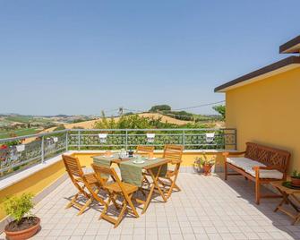 Holiday Home Erika by Interhome - Ripatransone - Balcone