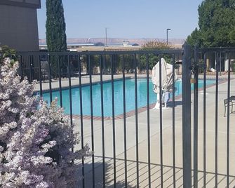 Lake Powell Canyon Inn - Page - Pool