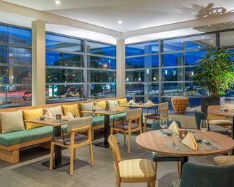 Hotel Münster Kongresscenter, Affiliated by Meliá - מינסטר - מסעדה