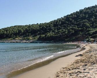 Bed & Breakfast- La Villa Lopud - Lopud - Beach