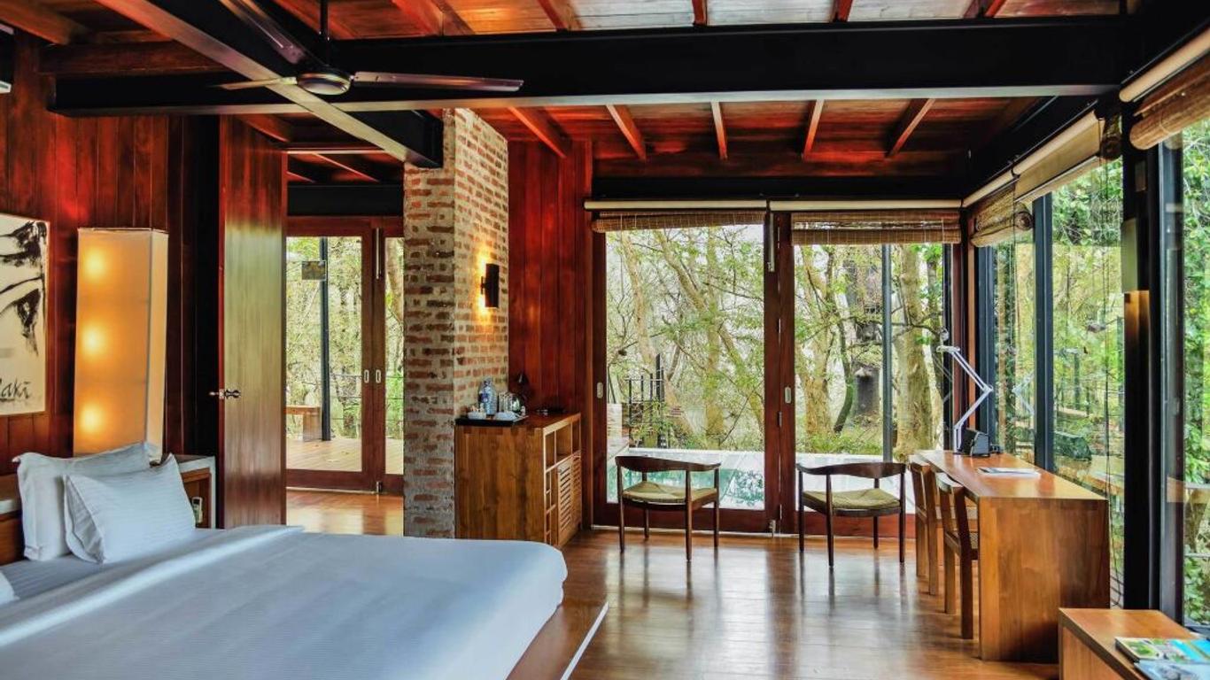 Kalundewa Retreat
