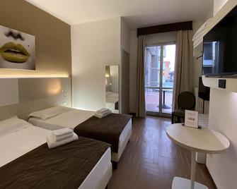 Hotel Novara Expo - Bareggio - Schlafzimmer