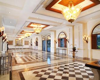 Melia Purosani Yogyakarta - Yogyakarta - Recepción