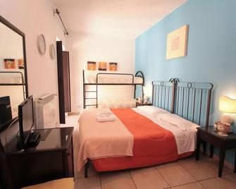 B&b Regina Carolina - Caltagirone - Bedroom