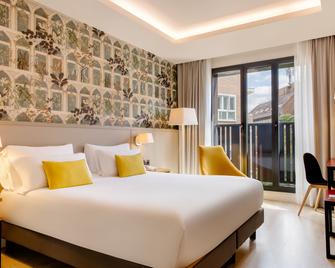 Motel One Madrid-Plaza de España - Madrid - Kamar Tidur