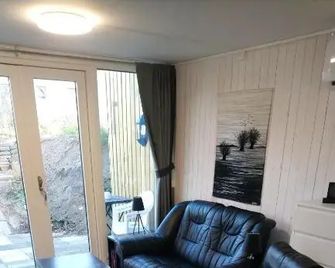 Gäststuga i centrala Ystad - Ystad - Olohuone