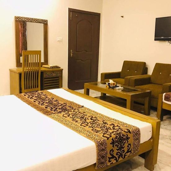 Pakeeza One Hotel image 1