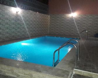 Appartements Ziad Guéliz - Marrakech - Piscina