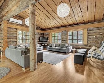 Bliss Adventure Lodge - Pyhätunturi - Stue