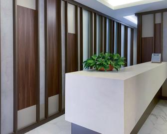 Meliá Venezia Lido - Venice - Front desk