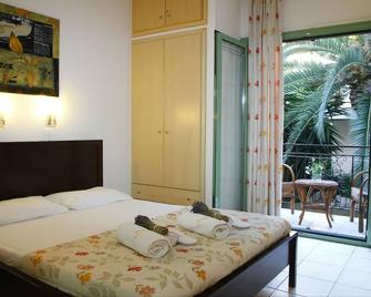 Hotel Kostis - Skiathos - Bedroom