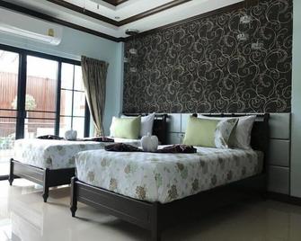 TC Villa on Beach - Ko Lan - Bedroom