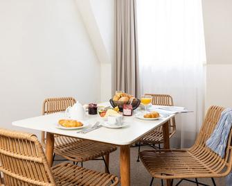 City Apartments Altstadt Stralsund - Stralsund - Comedor