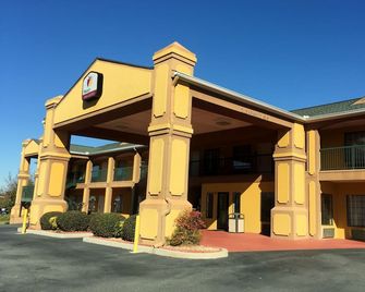 Peach State Inn & Suites - Hawkinsville - Edificio