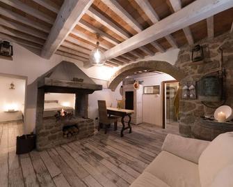 Agriturismo Biologico Sant'egle - Sorano - Soggiorno