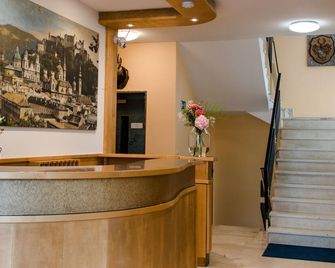 Hotel Drei Kreuz - זלצבורג - דלפק קבלה