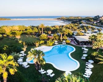 Hotel Aquadulci - Domus de Maria - Piscina