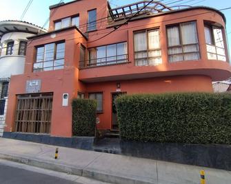 Hotel Rusticall - La Paz