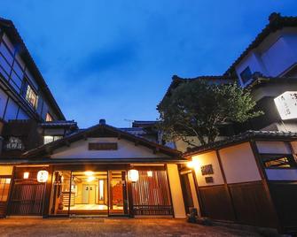 Seikiro Ryokan Historical Museum Hotel - Miyazu - Building
