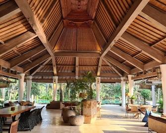 Pandawa Ubud Hotel - Ubud - Patio