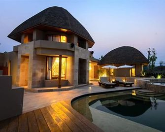 Montis Resort - Pai - Pool