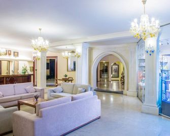 Cnic Paleo Artnouveau - Palaiokastritsa - Lobby