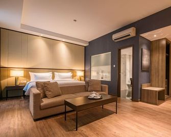Luminor Hotel Pecenongan Jakarta By Wh - Giacarta